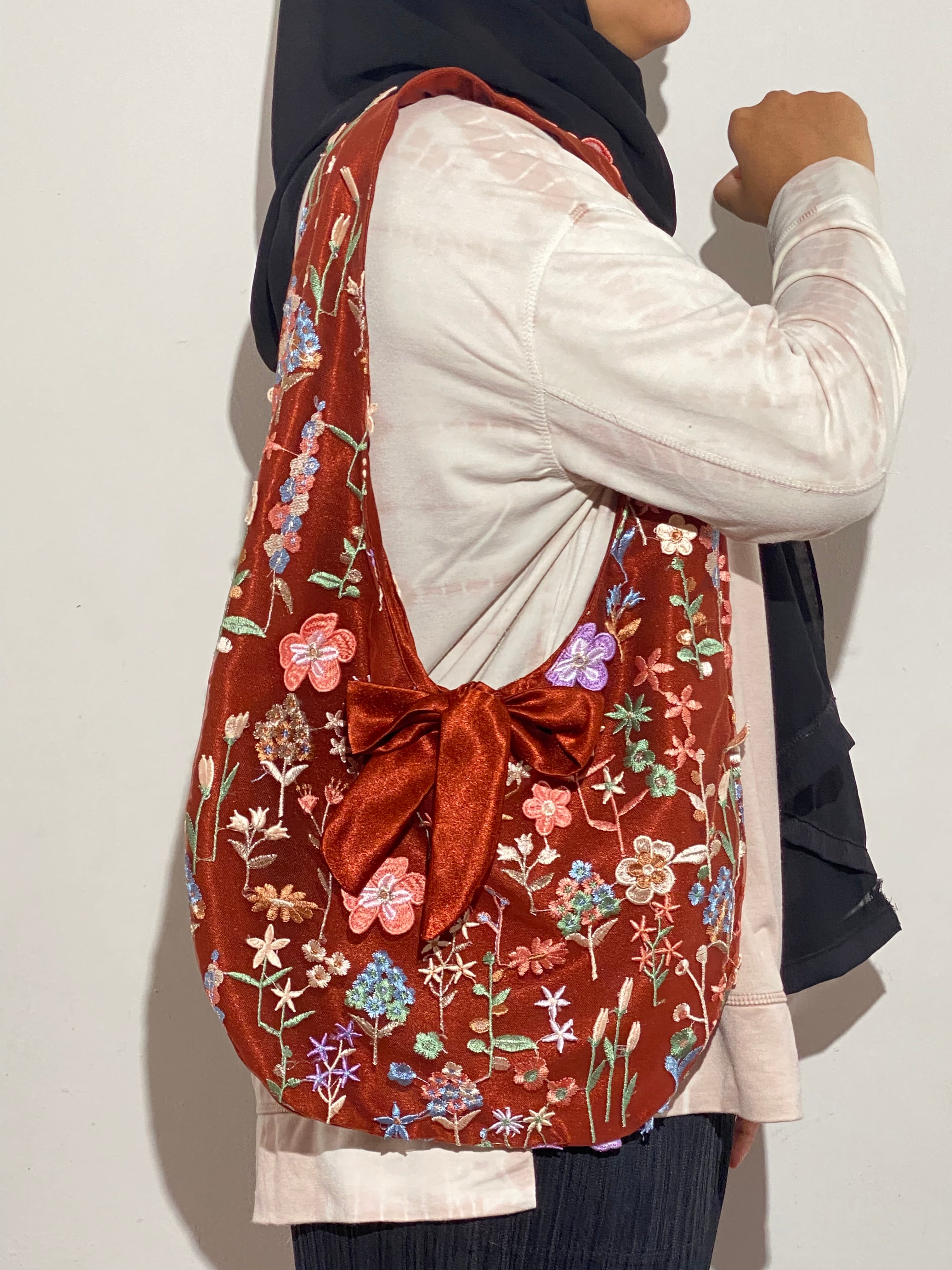 ruby meadows blossom bag