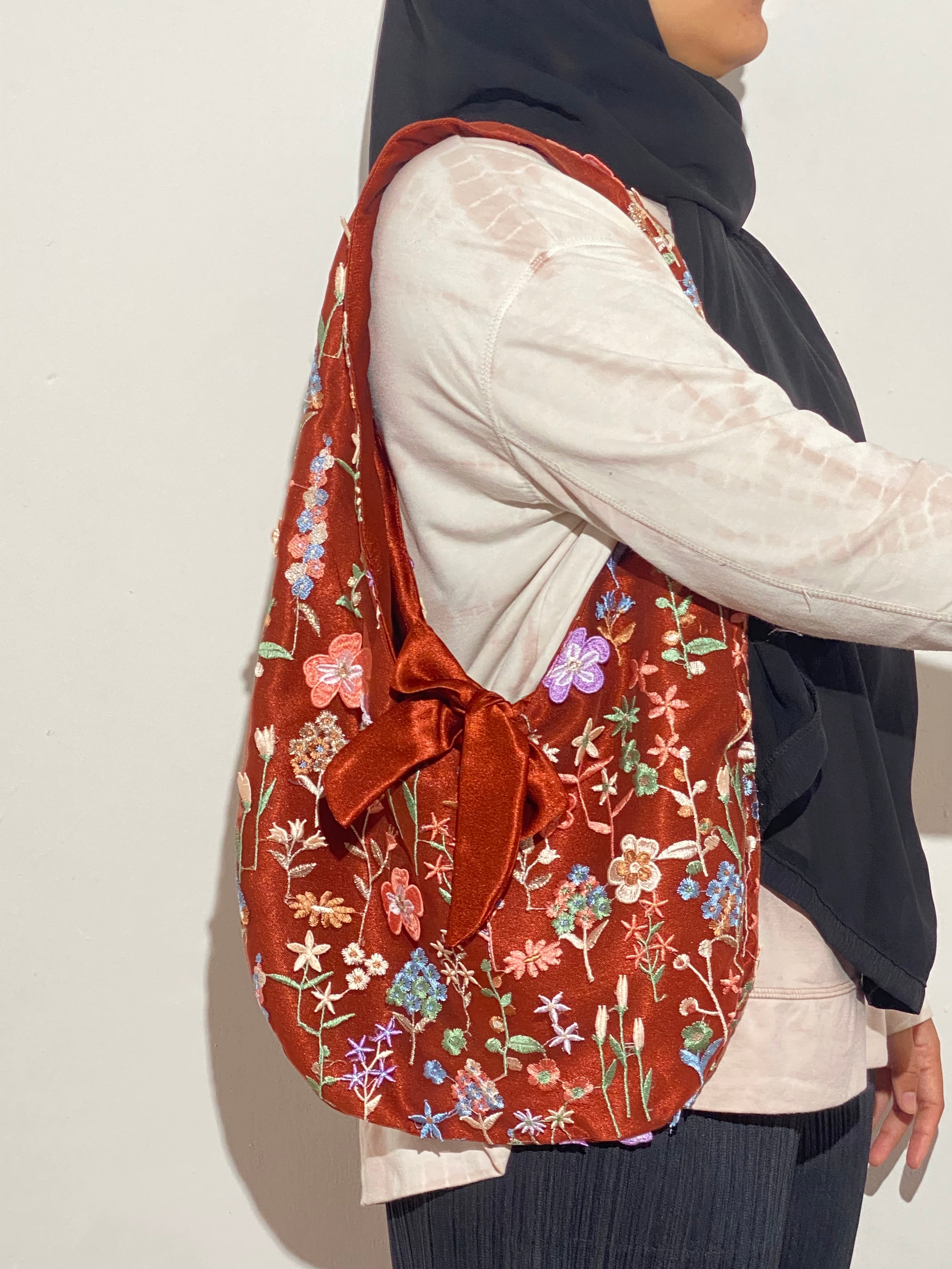 ruby meadows blossom bag